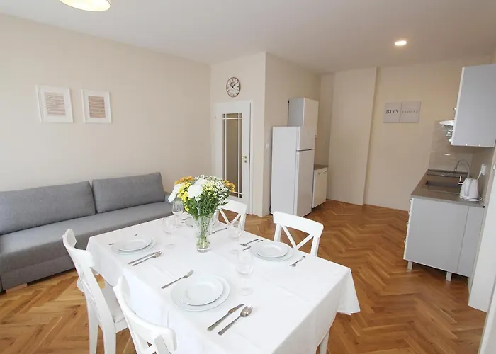 Rezidence U C. 2 Apartamento *
